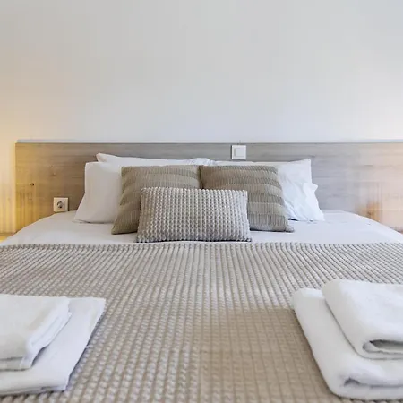 Aparthotel Olive Grove *